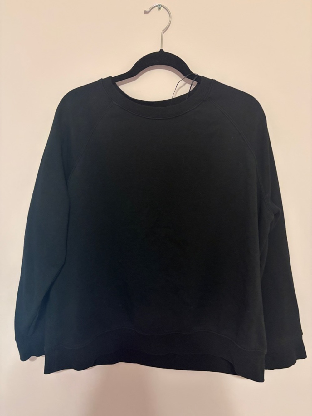H&M Black Crewneck Sweatshirt